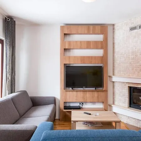 Family House Zoki 木屋 库普雷斯