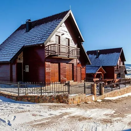 Family House Zoki 木屋 库普雷斯